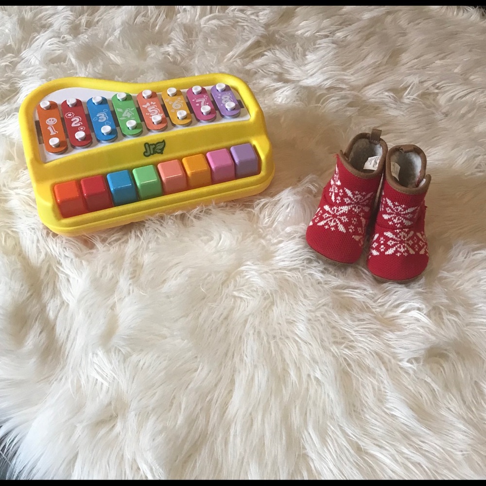 6-12 Month Old Navy Boots